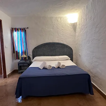 Binivell Park - Caliu بينيبيكا